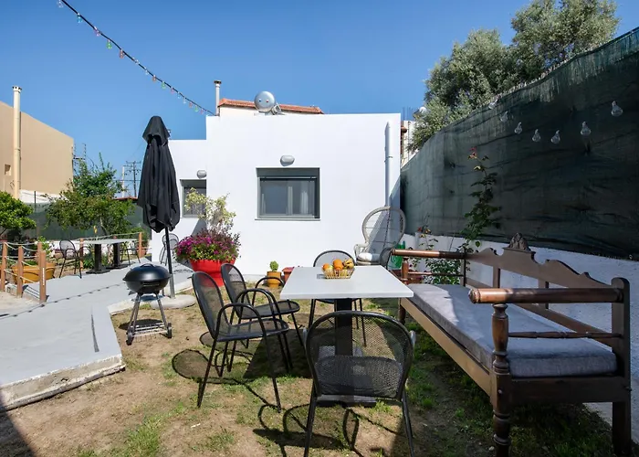 Mar-Jo Holiday Home